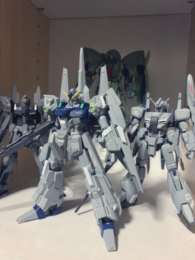 我が家のUCに登場した可変機達。