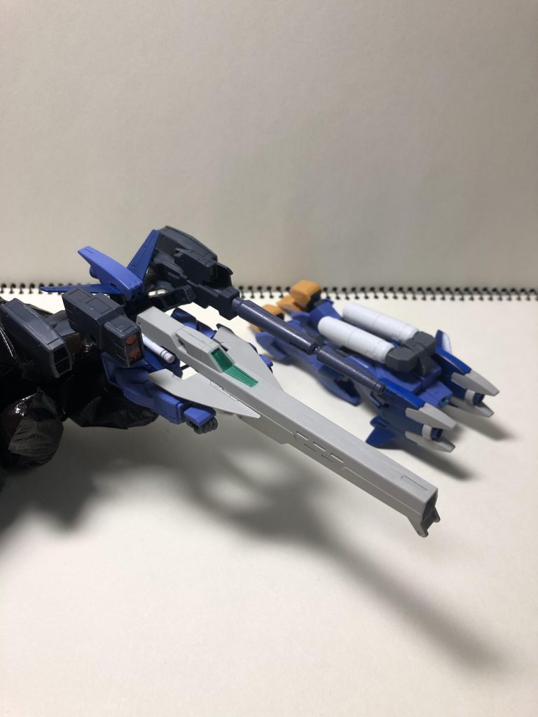 元キット同様分離してMA形態にもなれます。