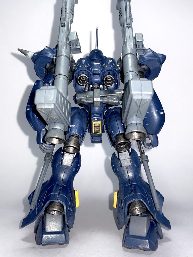 デカールはORIGIN汎用や余り物から適当に。あとは各武装を思うがままに工作しました。