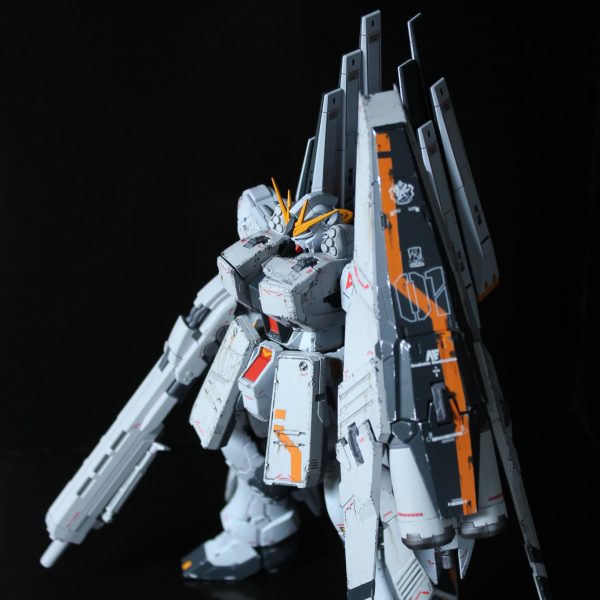 RG 1/144 νガンダムHWS装備型(ウイングファンネル仕様)