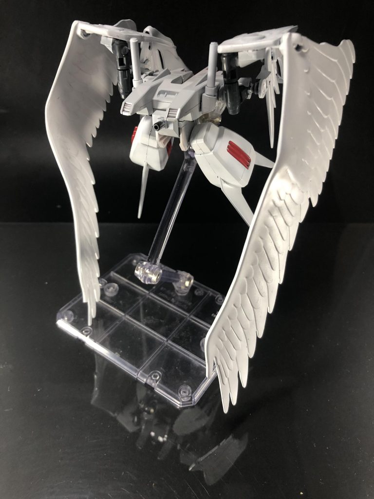 ブロンストライカー単体だとこんな感じです。ほぼエールストライカーですね。