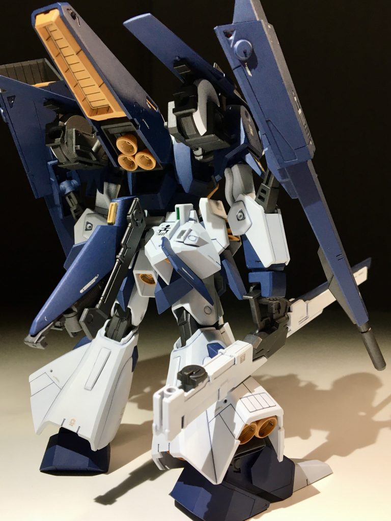 腰回りのボリュームが変わると、こんなに印象が変わるのね。