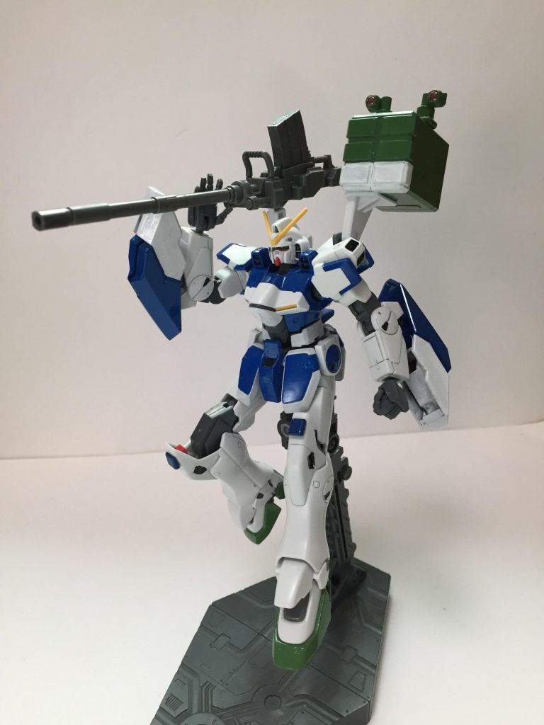 “カナコ”前述のミサイルポッドとは反対側に取り付けた180mmキャノン。スワコと違い威力は抜群だが連続して撃てないのが難点である。名前は早苗の神の一人から取ったものである。