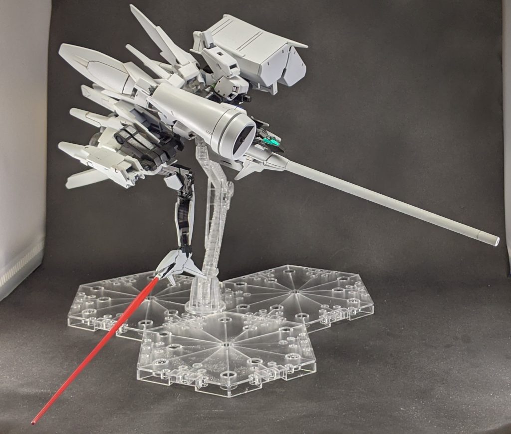 (※制作工程では無いのであしからず…)サポメカ形態「デンドロアーマー」D.Aコアガンダムを構成する全ての装甲・武装を取り付けたサポメカ。全ての武装を使用できるが出力は低くなる(合体して初めて100%になる)