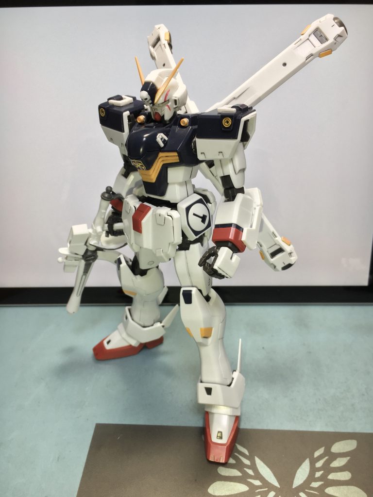 完成!前回のX2改同様、今回もクロスボーンバンガードのエンブレムは漫画準拠の位置に貼りました。