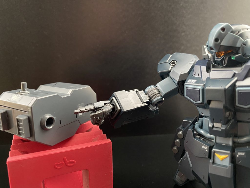 おまけ知っている人もいるでしょうが、このグリモアのコンテナの中途半端な穴、ここに、