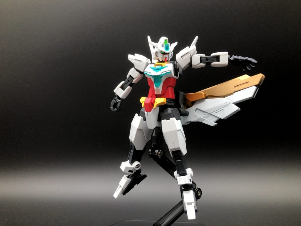 エンチャントブレイドフレディの尻尾を模した近接武器アルス戦の後友好が深まったリクからダブルオースカイを改修してメビウスになった為使用しなくなり譲り受けたバスターソードをヒロトが小型化した物小型化されても威力は健在