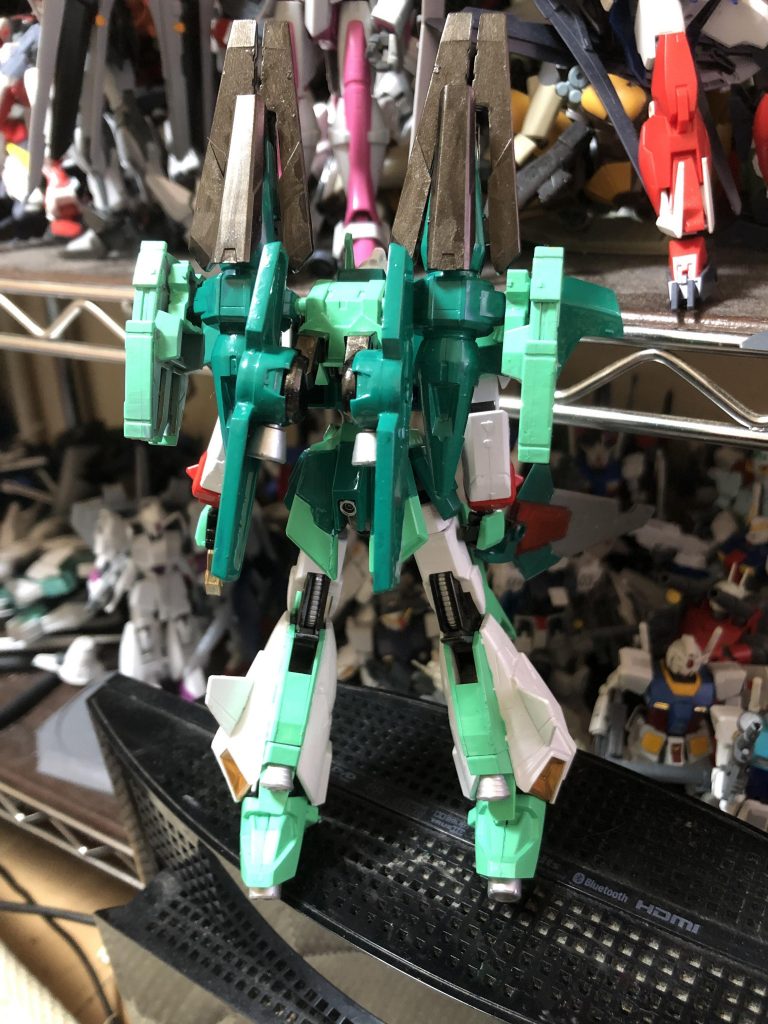 後ろ姿はこんな感じ！