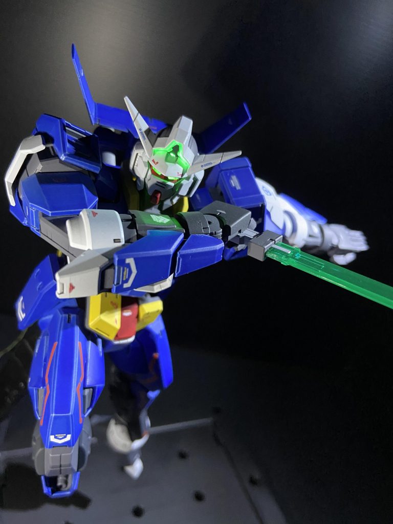 劇中で凄まじい機動性を見せてくれたスパロー、忍者をイメージして撮影しています。