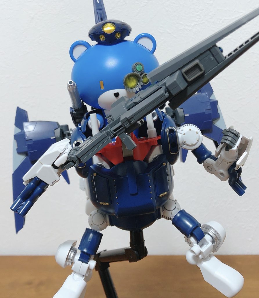 バックパックに追加でライトニングバックウェポンシステムMk-IIをつけた、高速移動形態!バランス悪くて、アクションベースなどがないと自立できませんw