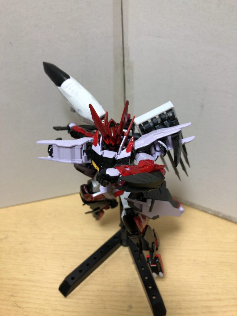 間合いを詰めてる構図もう少し忍らしいポーズをとらせたかった…