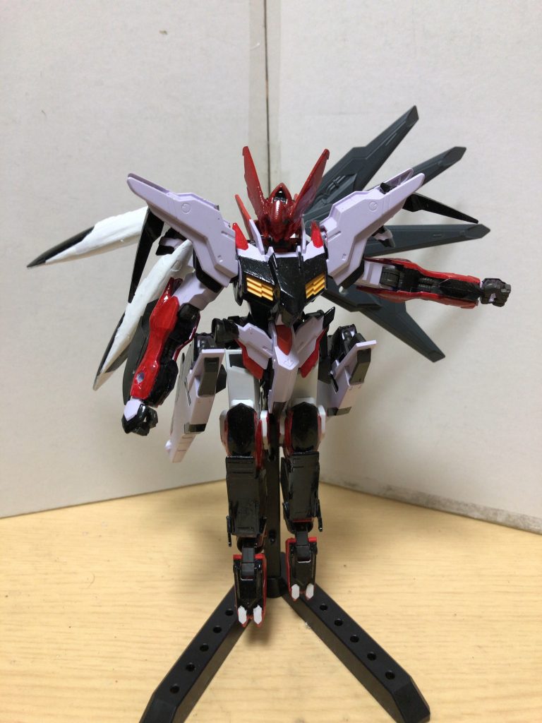 アワリティアモード本モードでは2種類2基ずつ装備したブレードバインダー