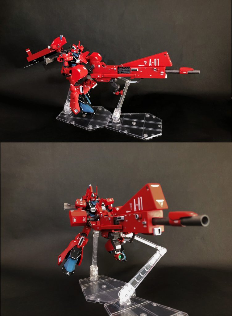 本体の写真も。ハイパー・メガ・ランチャーはHGUC百式のメガ・バズーカ・ランチャーの後継機をイメージしてフルスクラッチ。全長はおよそ25センチほどです。プラバンやプラパイプを用いて製作し、ポリキャップ可動やネオジム磁石によるロック機構により安定した変形が可能です。武器ひとつまるまるスクラッチするのは初めての挑戦だったので大変でした。