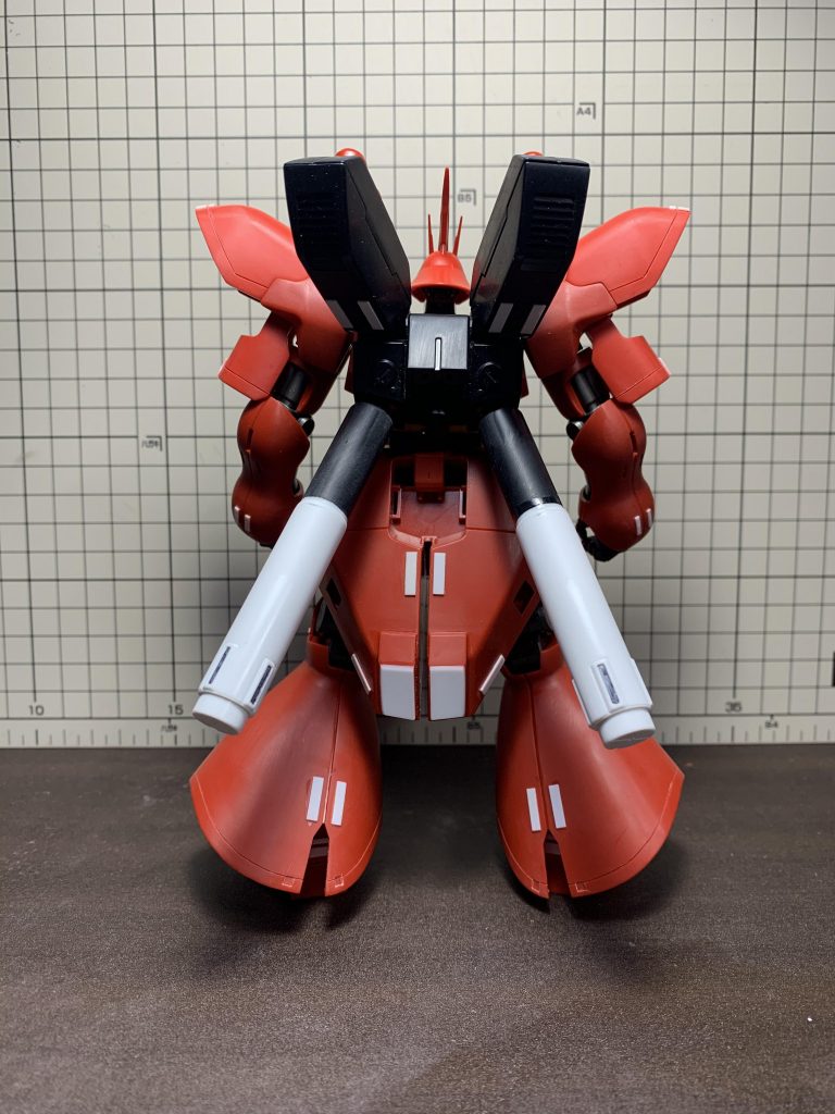 プロペラントタンクはMGシナンジュの物とニコイチ