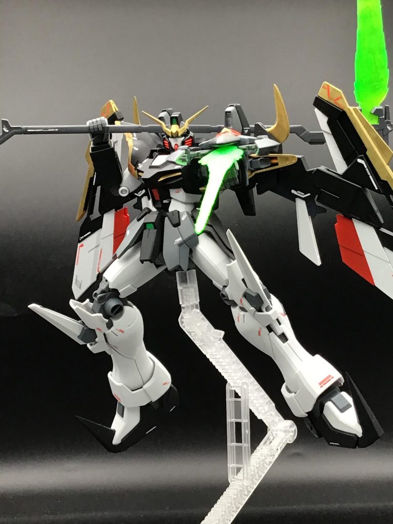 バスターシールドにエフェクト付けて。このエフェクトが思ったよりデカいんでビックリしましたw