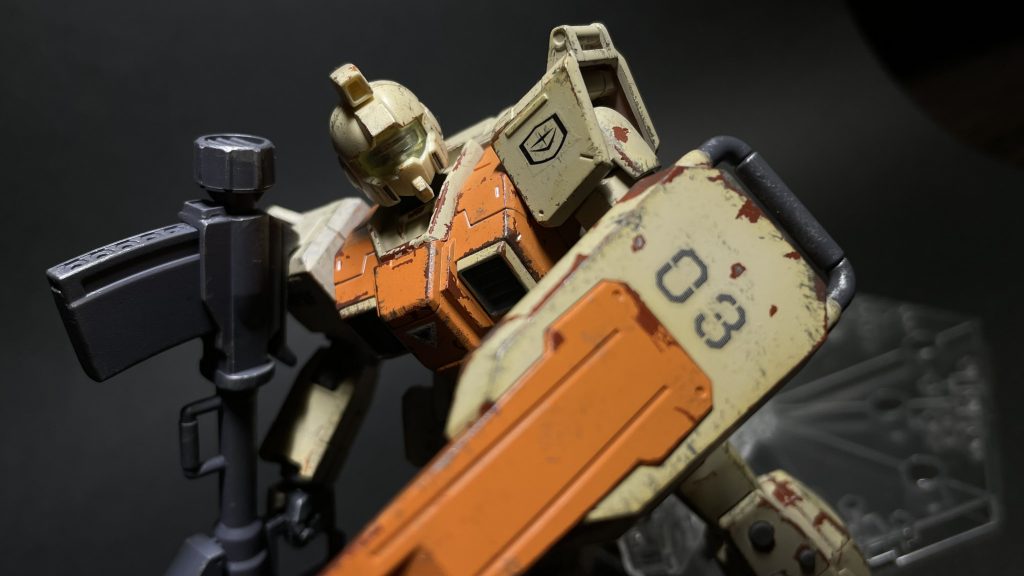 陸戦型ジムの頭部はこれですよね〜、格好悪い訳では無いけどあっちは陸戦型ジムじゃない😓