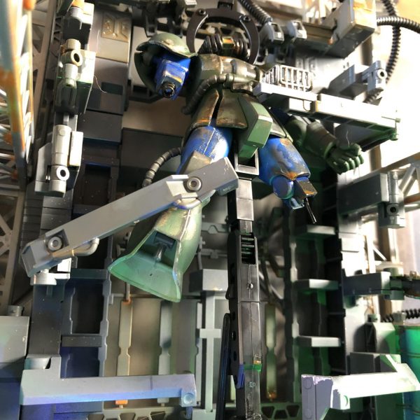 格納庫付きジオラマ