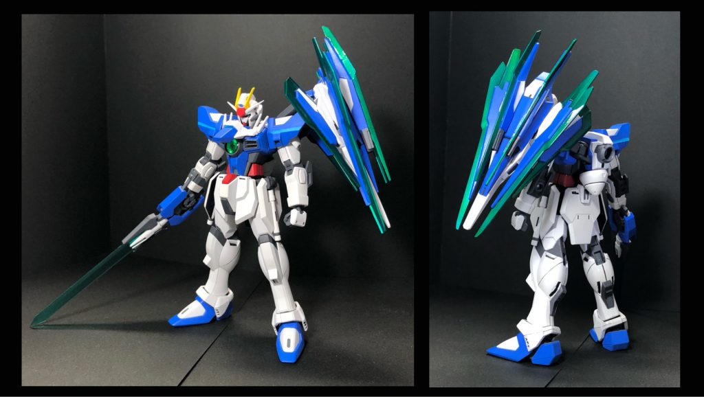 スカイフリーダムガンダム     ドラグーンバーストパック特殊遠隔攻撃-オールレンジ-能力をスカイフリーダムに付与するパック「ドラグーンバーストパック」を装備した発展強化形態。パックのモチーフとなったのは「ストライクフリーダム」、「ダブルオークアンタ」、「AGE-FX」の3機である。これら共通の特徴である遠隔武器によって、基本3パックとは全く異なるベクトルでの戦闘力を発揮する。