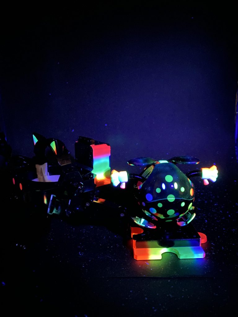 せっかくなので、光らせてるところをもう一枚。