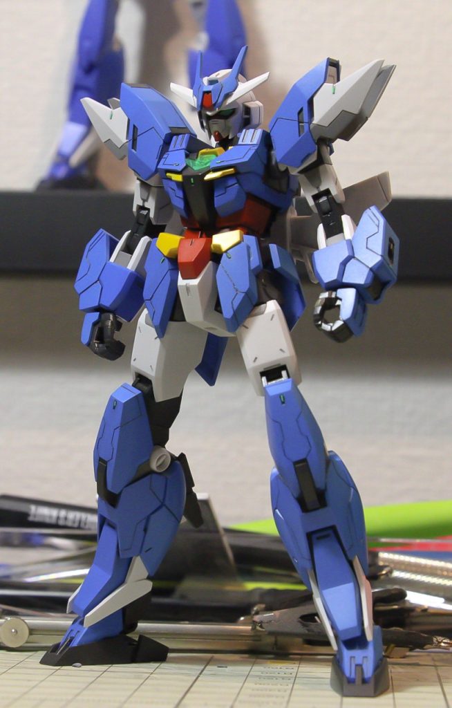 デカール貼る前。ツクエキタナイ...