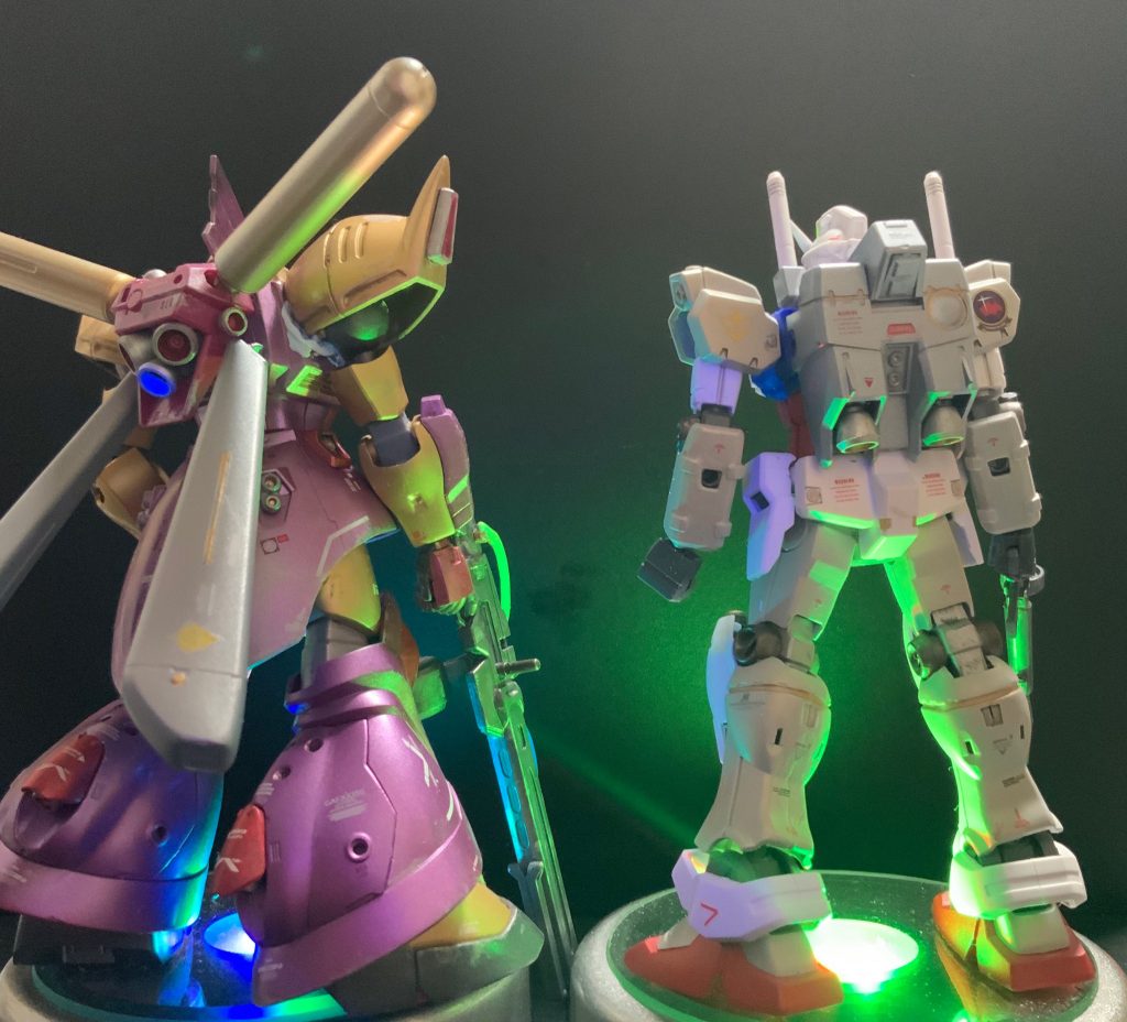 因縁の2機後姿です