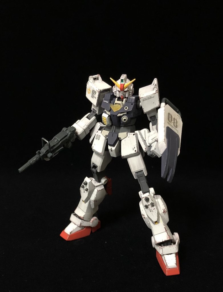 頭を換えると陸ガンに…。こちらが判明のハズが、やはりコアガンダムにはコアガンダムの顔が合うと1人で納得してました笑