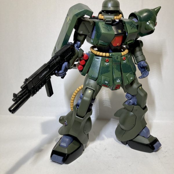 RE/100 ザクⅡ改　リアル迷彩Ver