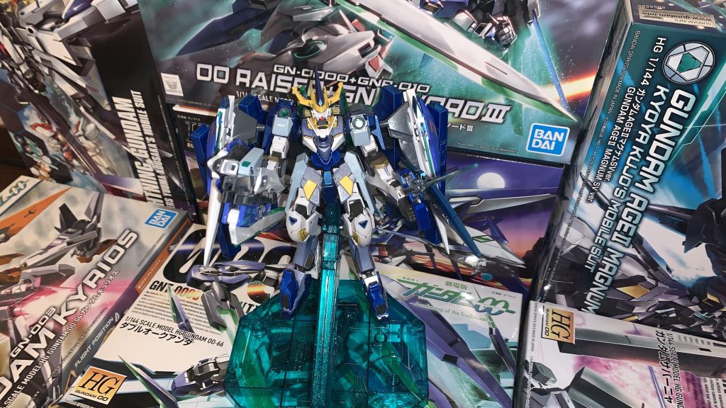 メイン武器のGNソードⅢとGNソードⅤです。