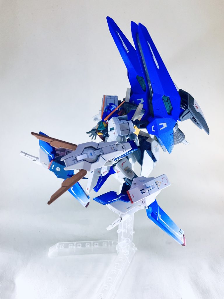 駆ける(突進)ような動きも無理なくできます。