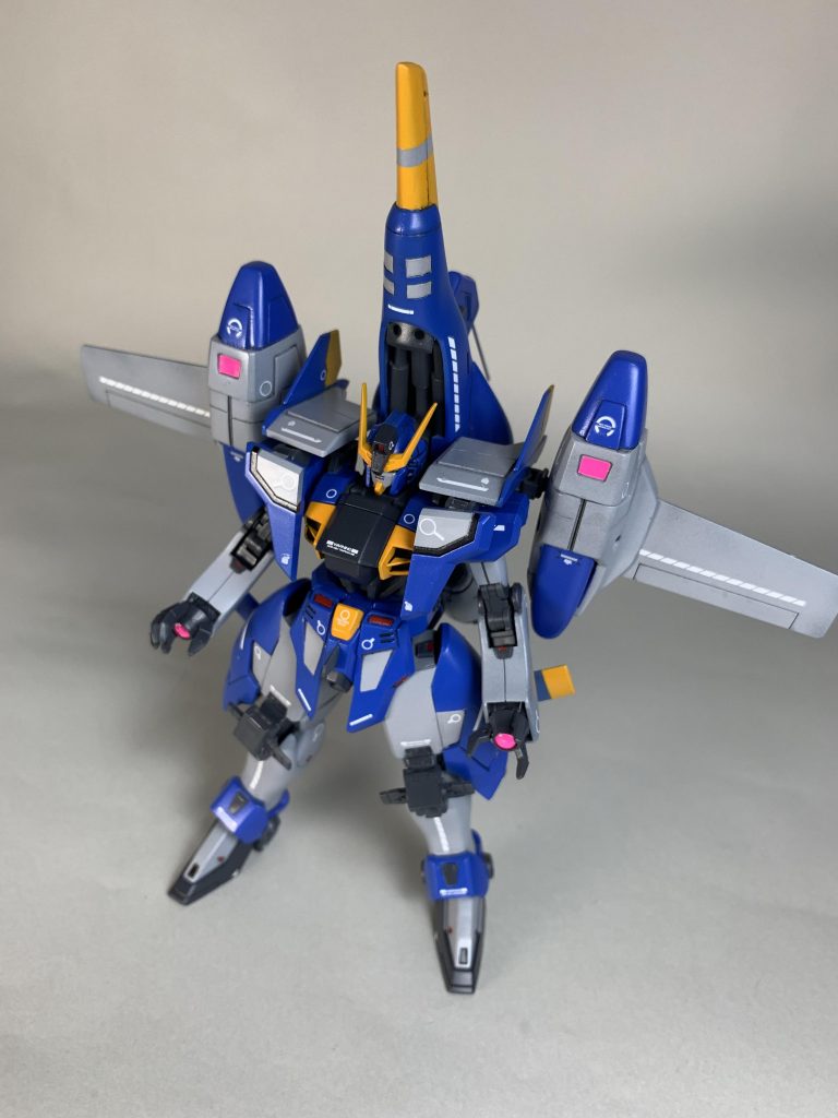 30MMの水中戦用機体のパーツも組み込んでいます。