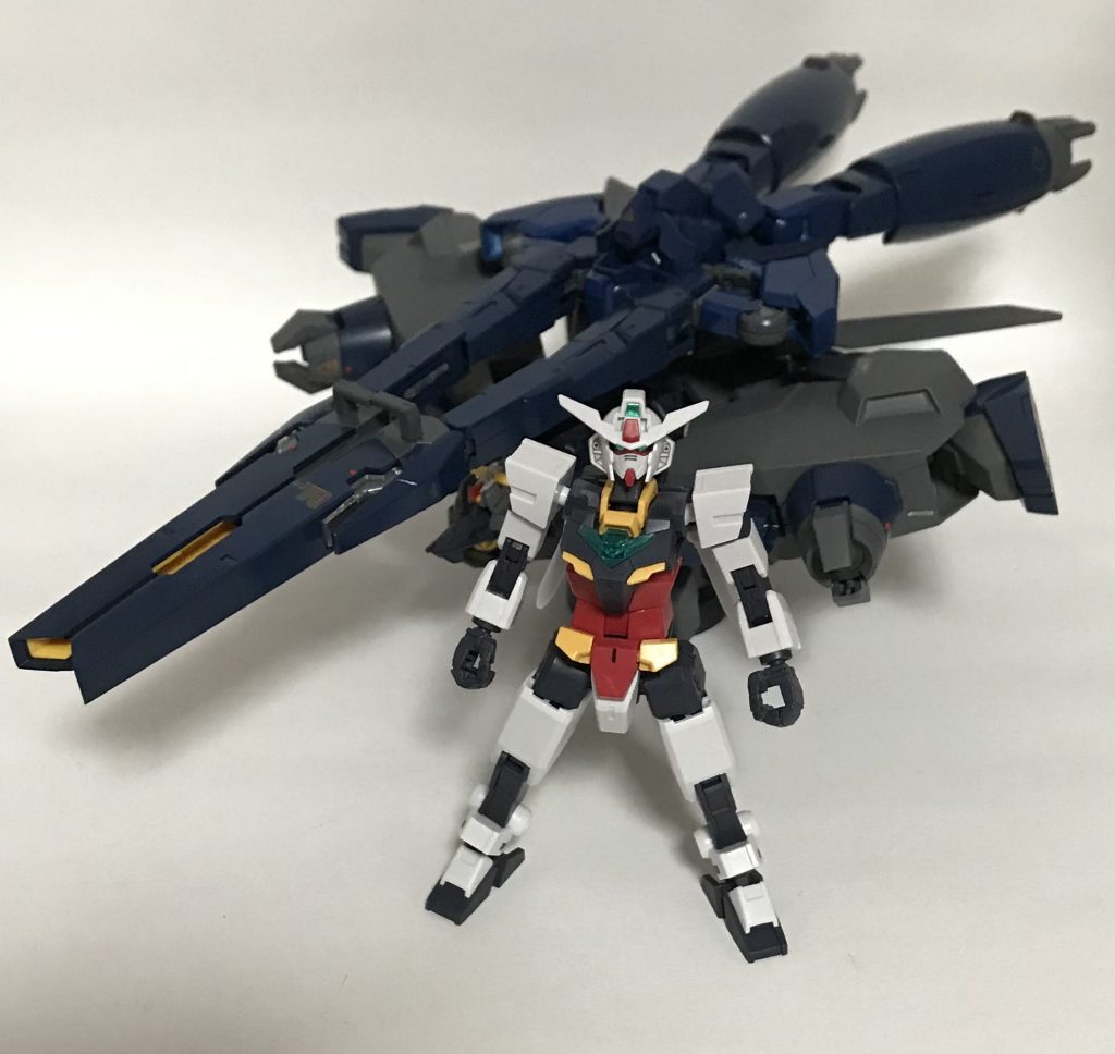 そしてプラネッツシステムにも搭載可能です！かなり無理矢理載せましたが、満足です。中身のコアガンダムは無改造です。