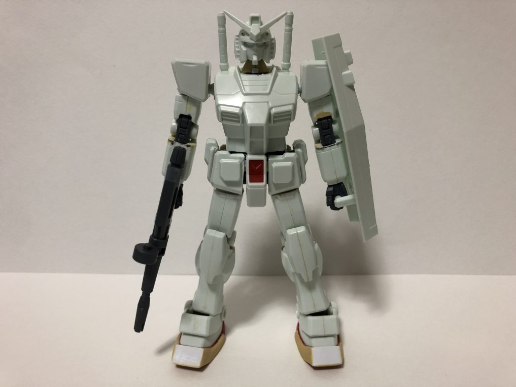 塗装前です。爪先をFGガンダムに似せました。 