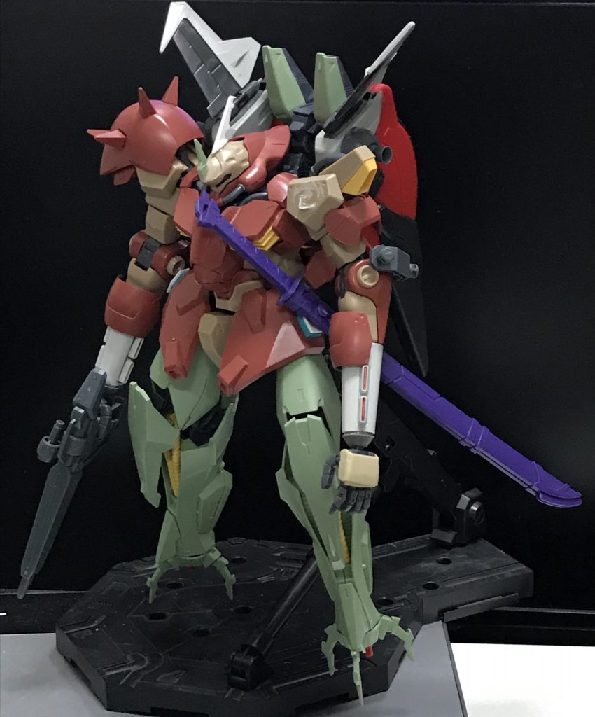 塗装前、MGハンマハンマの脚がなかなか良い感じにスタイルを変えてくれました^_^