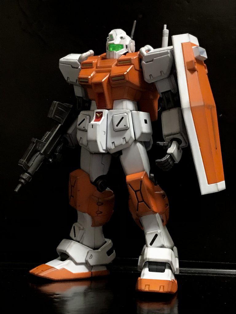 部分塗装、墨入れ、ツヤ消しトップコート、軽くウェザリングのみです。色分け優秀、すぐ出来て、グリグリ遊べる楽しいキットでした(^^)