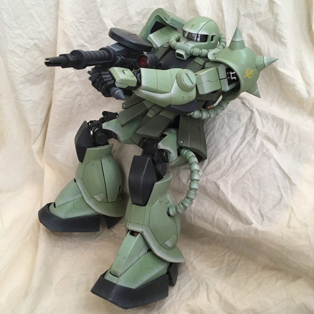 サイド7潜入の山斜面イメージで