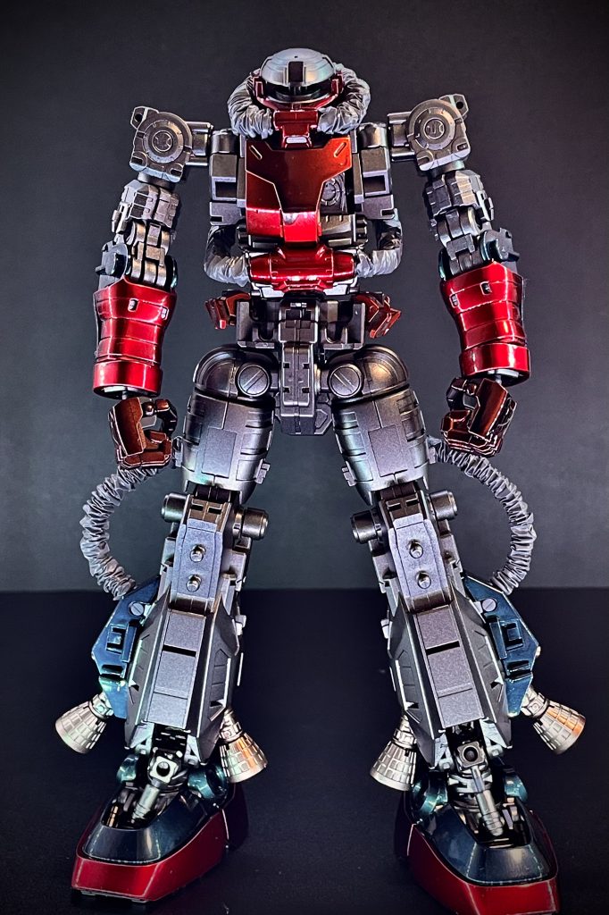 最近の画像編集ソフトは優秀で、色合いとかできる限り実物に合わせるために、編集してるんですけど、ちょっと今回は限界を感じてきた今日この頃。胸部のパーツはきちんとオレンジなんですがもうよくわからないですね。（ソーシャルディスタンスを保てない二人）