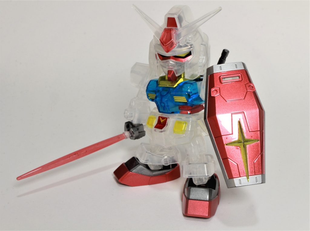 ガイアノーツのEX-クリアを5回ぐらい吹いて、コンパウンドで磨きました。鏡面仕上げまでは磨きこんでないです…。つるつるに仕上げるの、楽しい！