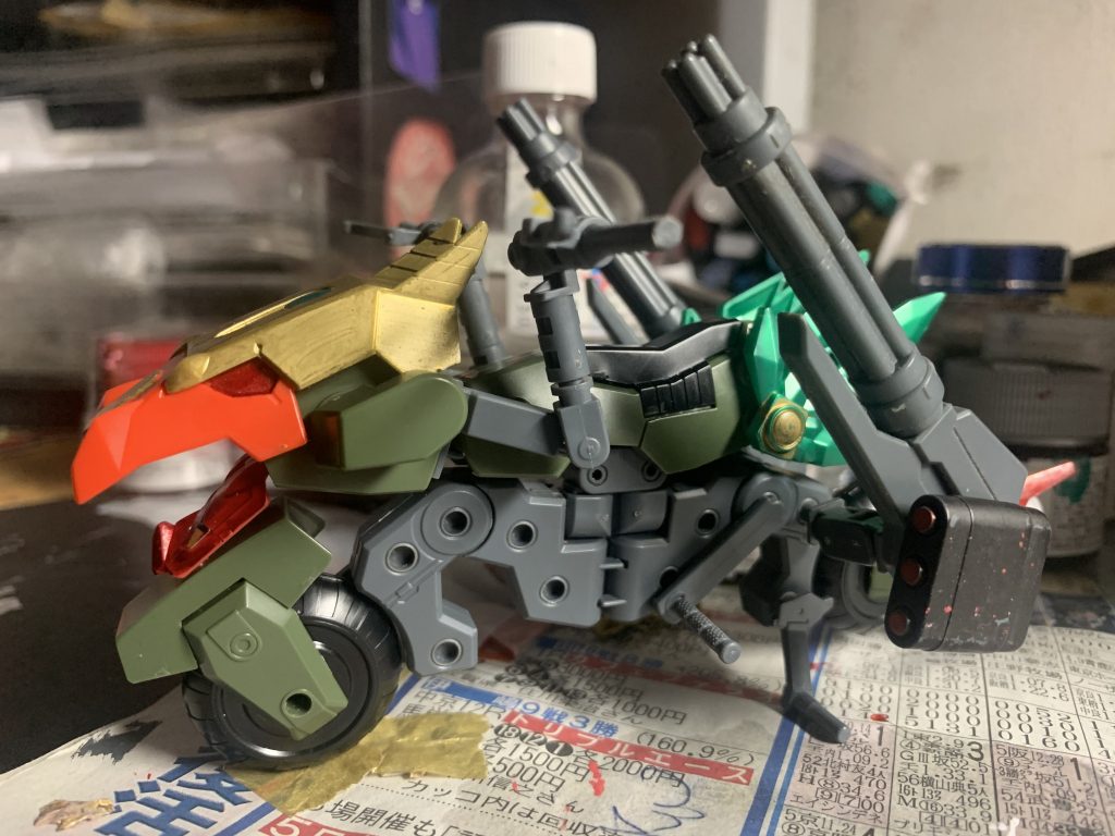 対空装備と後ろにつける案もありました