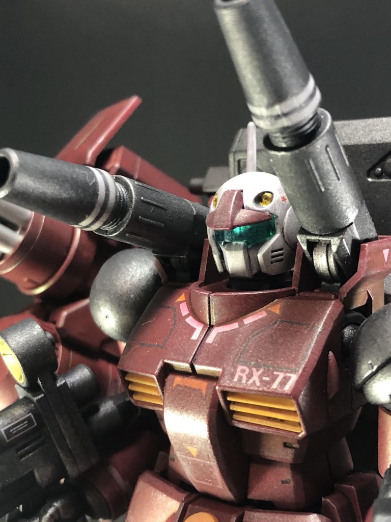 アップで。キットは「RX-77 GUNCANNON 21stCENTURY REAL TYPE ver.」です。合わせ目消しぐらいで、特に改造はしてません