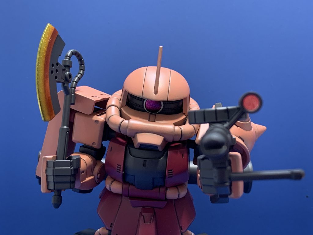 モノアイはピンクでキャンディー塗装 ヒートアックスには黄色とオレンジでキャンディー塗装のグラデーション