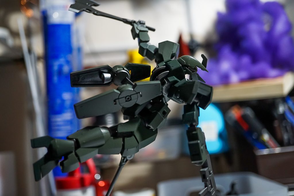 グレイズ単体こちらも暗めに塗装改造は特にしてません、ポージングがちょいと難しかった