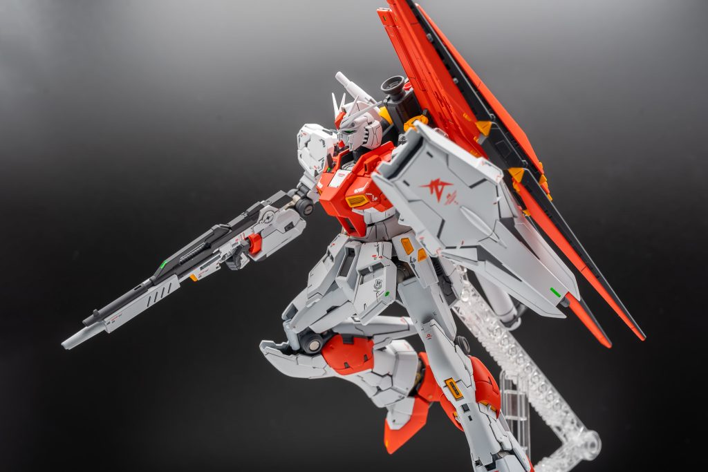 もちろん通常のνガンダムとしても組めるようにしています。
