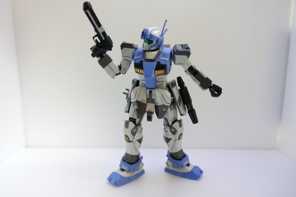 アーマーは脱着式で、これはアーマー無しの状態。