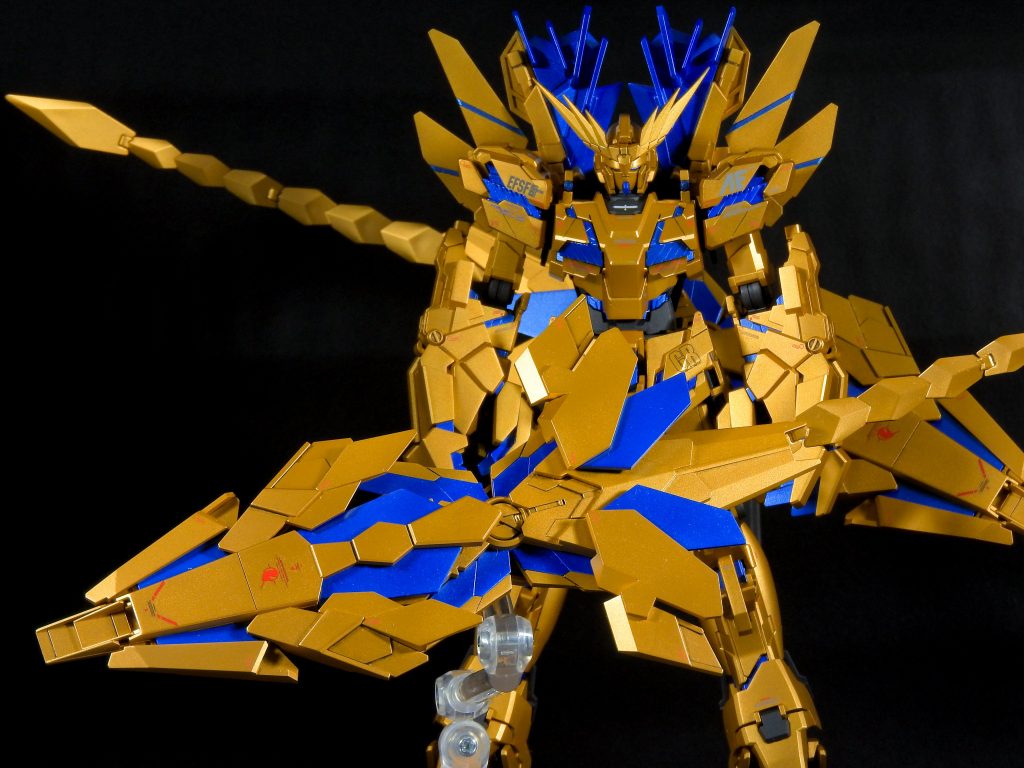 [カラーレシピ]金:スターブライトゴールド青:GXメタルブルー関節:MSグレー連邦系紺:ロシアンエアクラフトブルー2を基に調色トップコート:スムースクリアー艶消し缶(サイコフレーム以外)