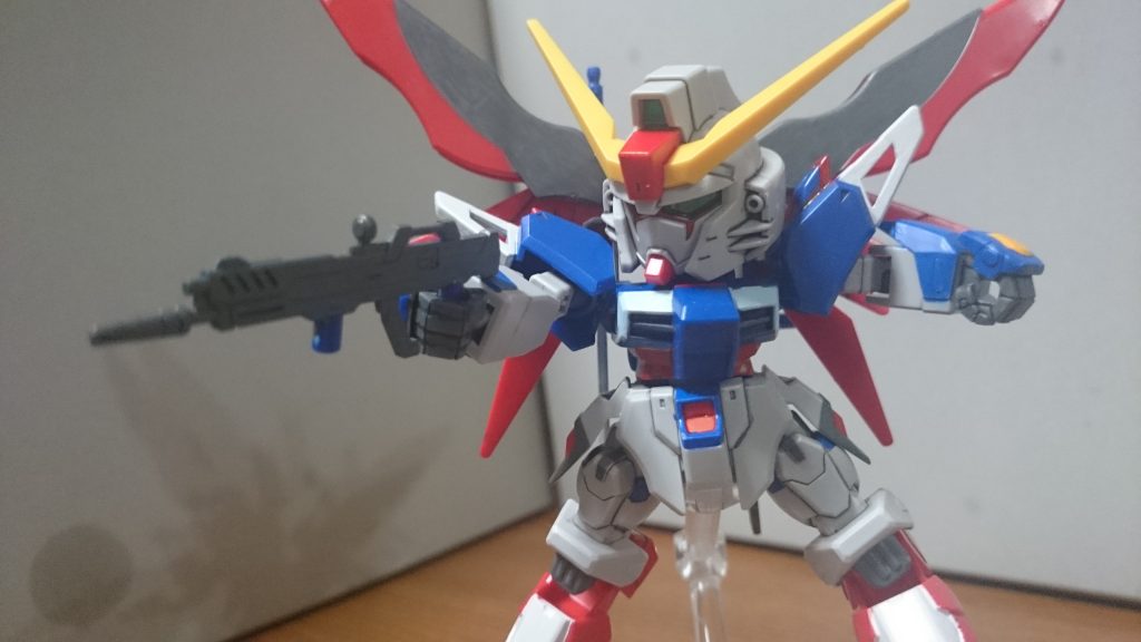 ・ビームライフルグレーでグリップ・3mm棒以外全塗装っス。前述の通りホワイトとレッドを省略