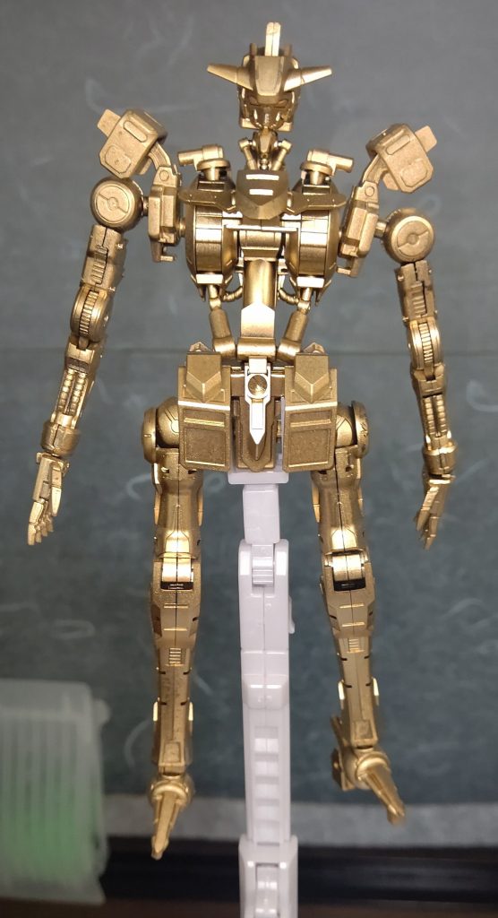 仏像にしか見えない(笑)しかも腰が前後逆だとこの時点では気付いていませんでしたw