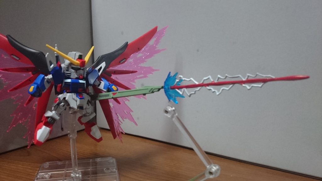 HGCE名無し砲発射！……やっぱりこのエフェクトはサイズ的にSDの方が似合うかもしれないっス