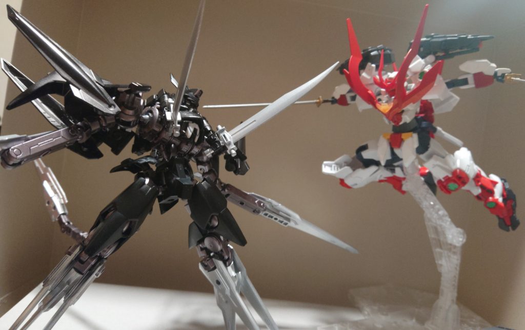 戦国アーマーを装着した戦国・ヘキサがキメラビーストに立ち向かう!