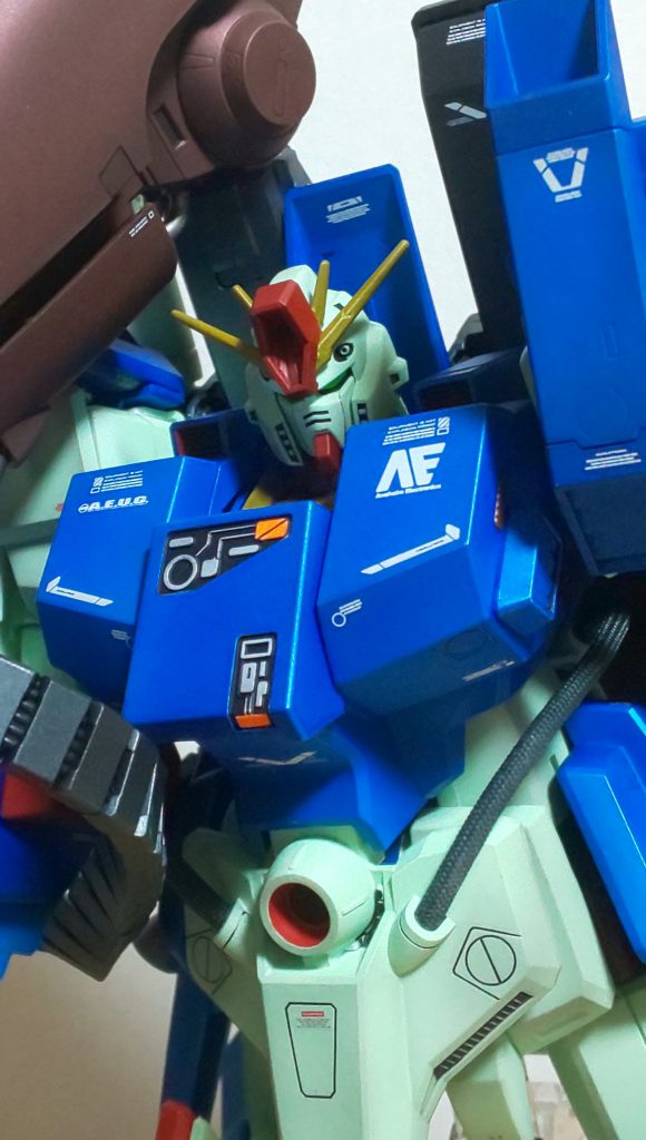 胸の基盤？も全塗装です