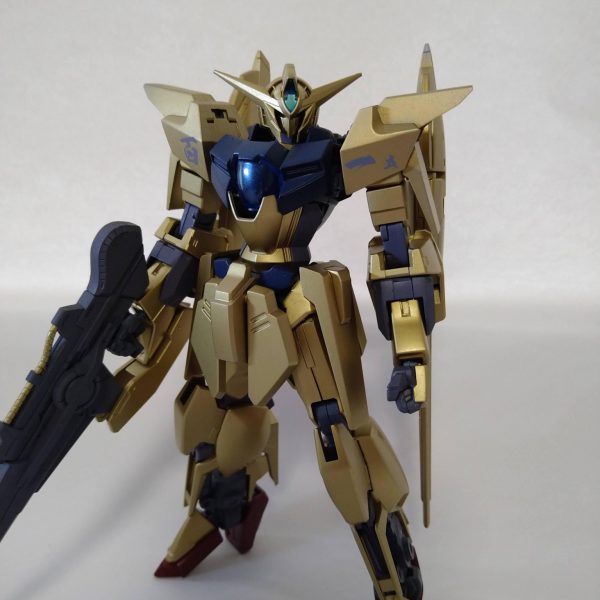 101.5(イオアイズ)ガンダム